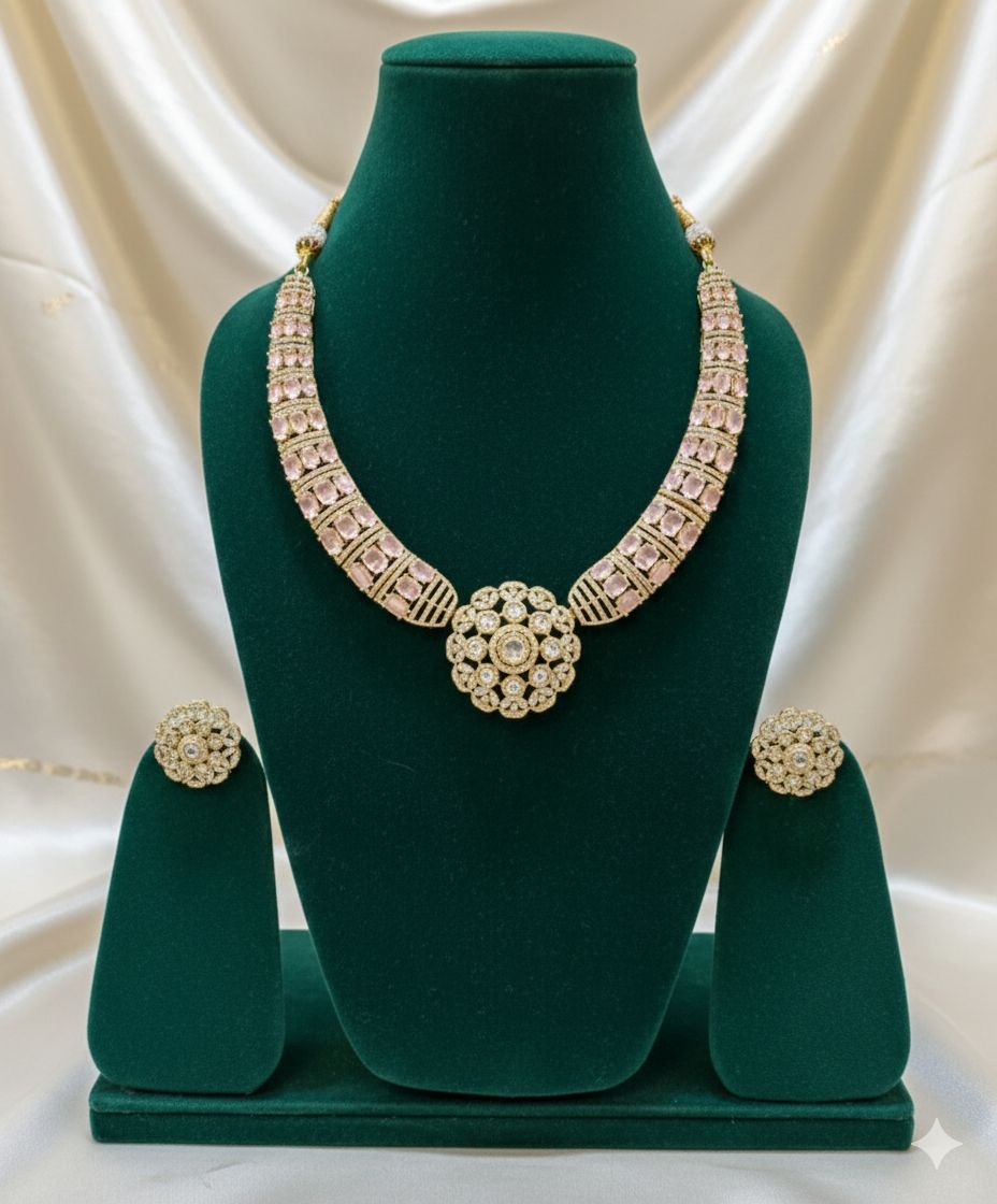 T2O Creation Stone-Studded Necklace Set